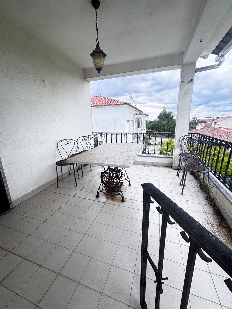Moradia com piscina junto à cidade! 2 / 5