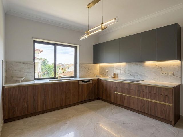 Moradia com piscina junto à cidade! - Depois